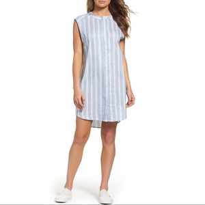 BB Dakota 💙 Sleeveless Chambray Shirtdress